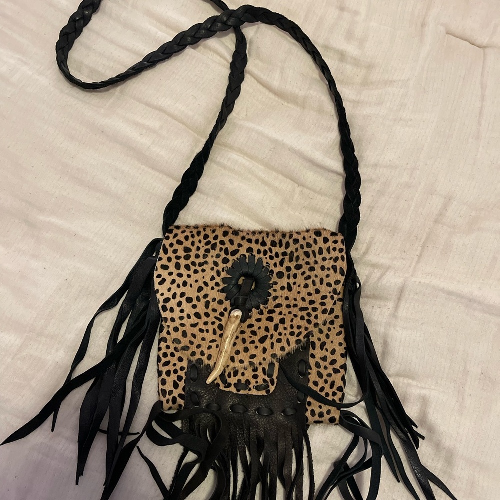 Jimmi WZ Crossbody